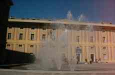 Xtrallusion photo gallery of Italy. Photos, pictures, images and photographs of the Italian Rivieras, the Italian Lakes, the Italian Alps, the Cinque Terre, the Amalfi coast and some of the most beautiful corners of Italy. Plus photos of Italian cities such as Pisa, Milan, Genoa and Rome.